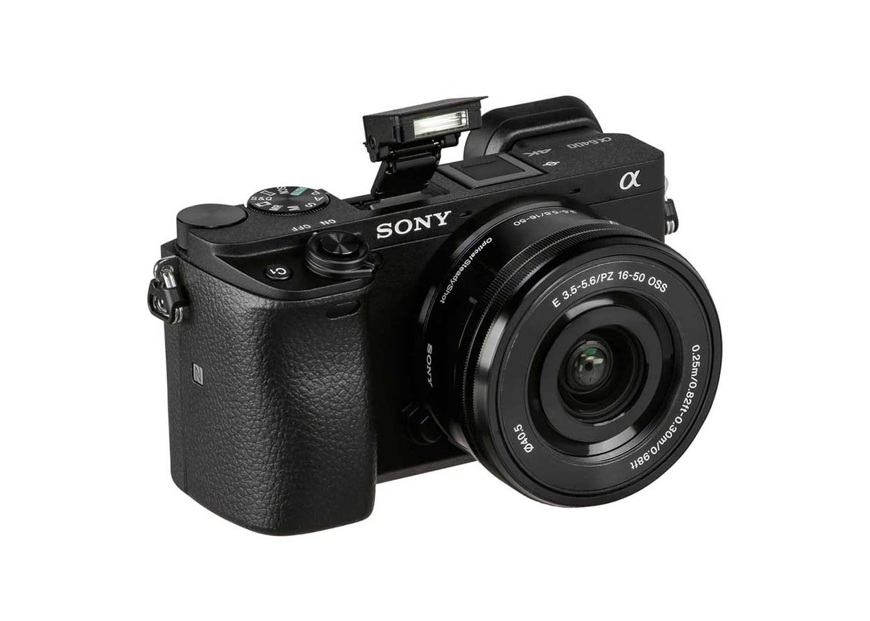 De Ultieme Keuze: Ricoh GR III versus Sony Alpha 6400